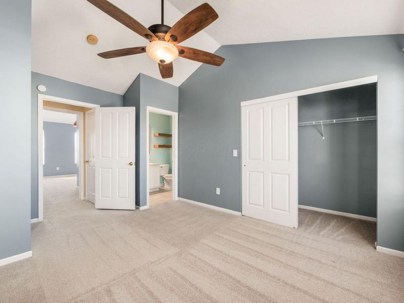 1024 Hartford Village Boulevard, Columbus, OH 43228 Photo 25