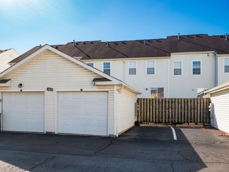 1024 Hartford Village Boulevard, Columbus, OH 43228 Photo 34