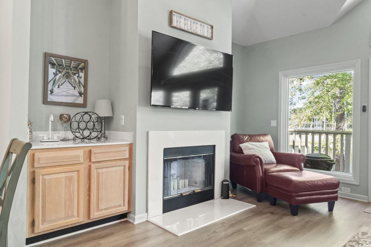 1221 Tidewater Dr. Photo 9