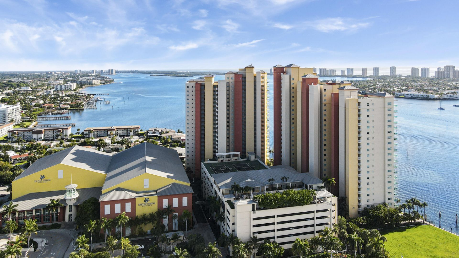 2650 Lake Shore Drive, Unit 1105, Riviera Beach, FL 33404 Photo