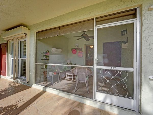 860 SE 6th Avenue, Unit 402, Deerfield Beach, FL 33441