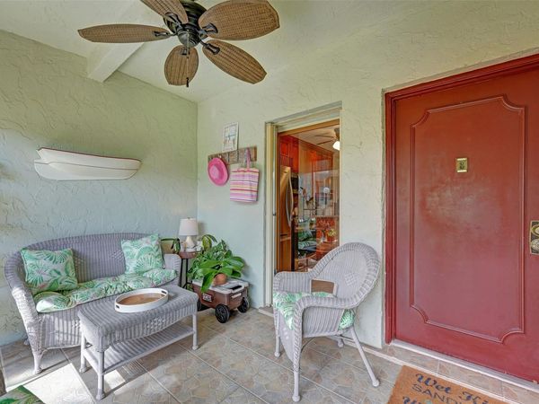 860 SE 6th Avenue, Unit 402, Deerfield Beach, FL 33441