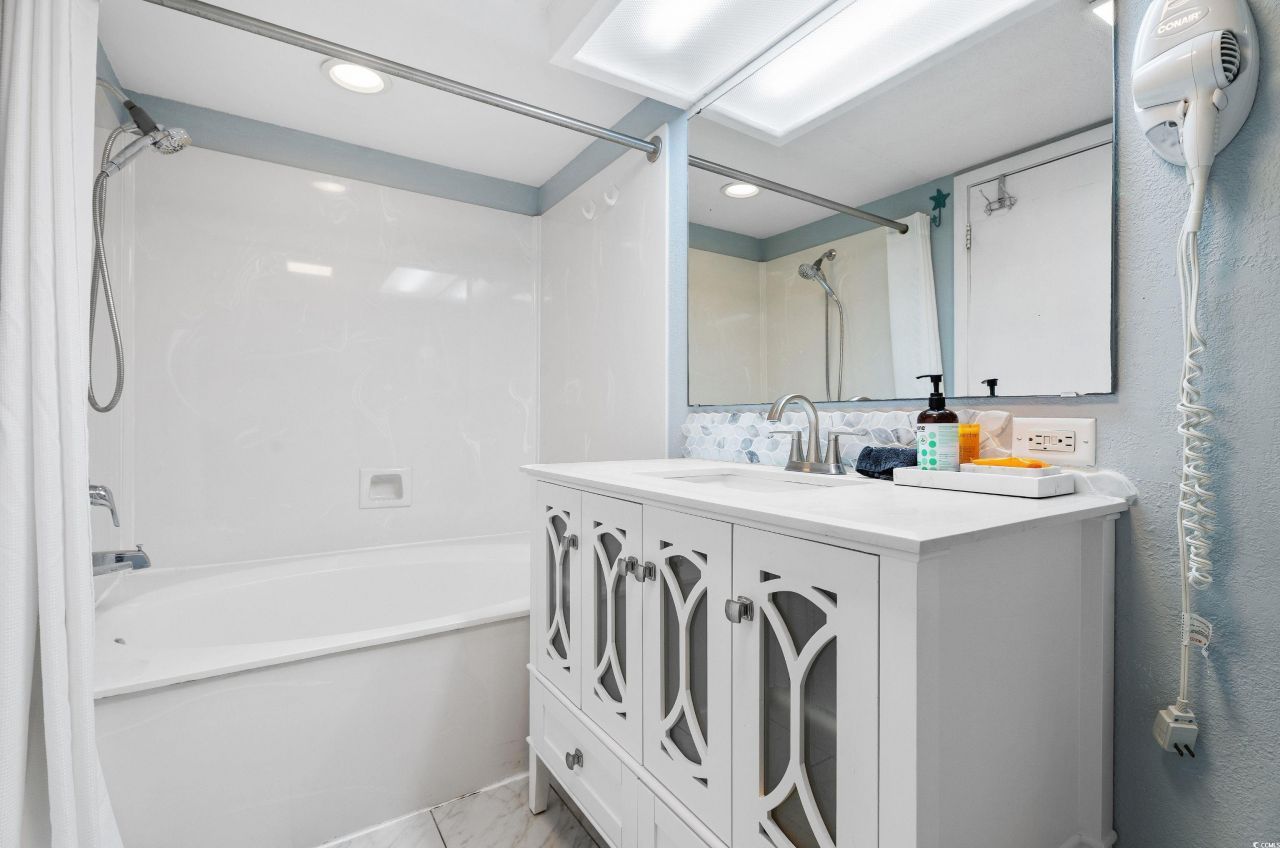 1702 N Ocean Blvd. Photo 9