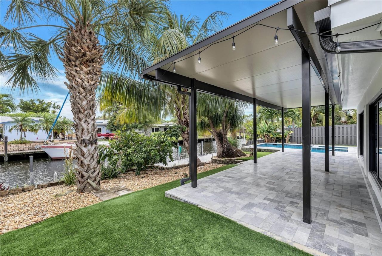 1608 SW 5th Ct, Fort Lauderdale, FL 33312 Photo