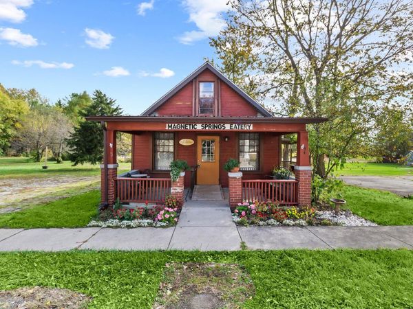 54 S Main Street , Magnetic Springs, OH 43036