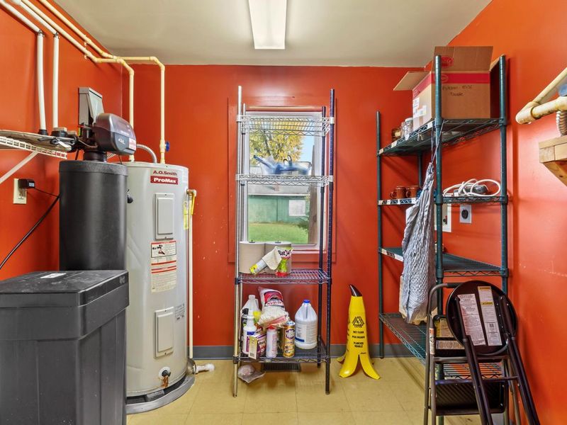 54 S Main Street , Magnetic Springs, OH 43036 Photo 24