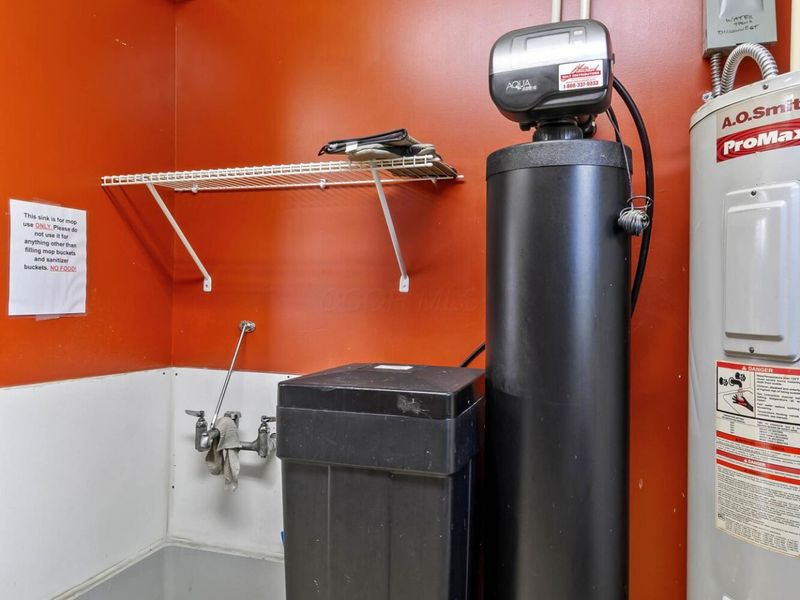 54 S Main Street , Magnetic Springs, OH 43036 Photo 25