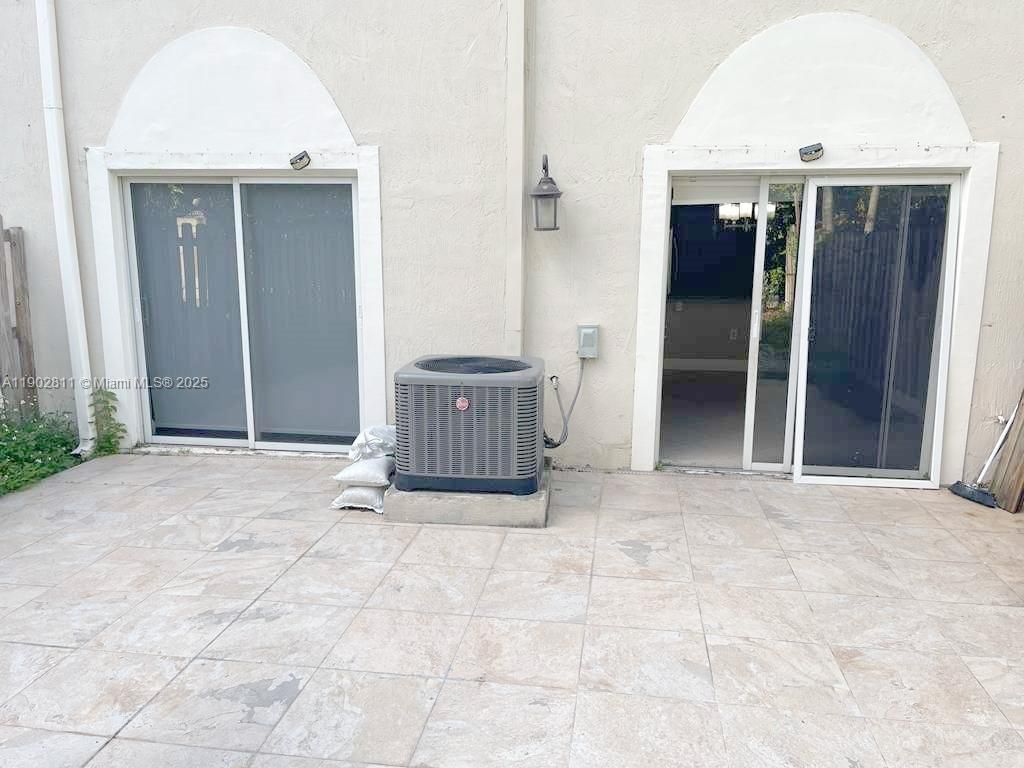 5079 SW 140th Ter, Miramar, FL 33027 Photo