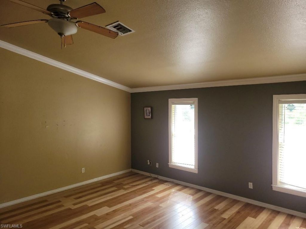 2728 SE 8th Ave, Cape Coral, FL 33904 Photo