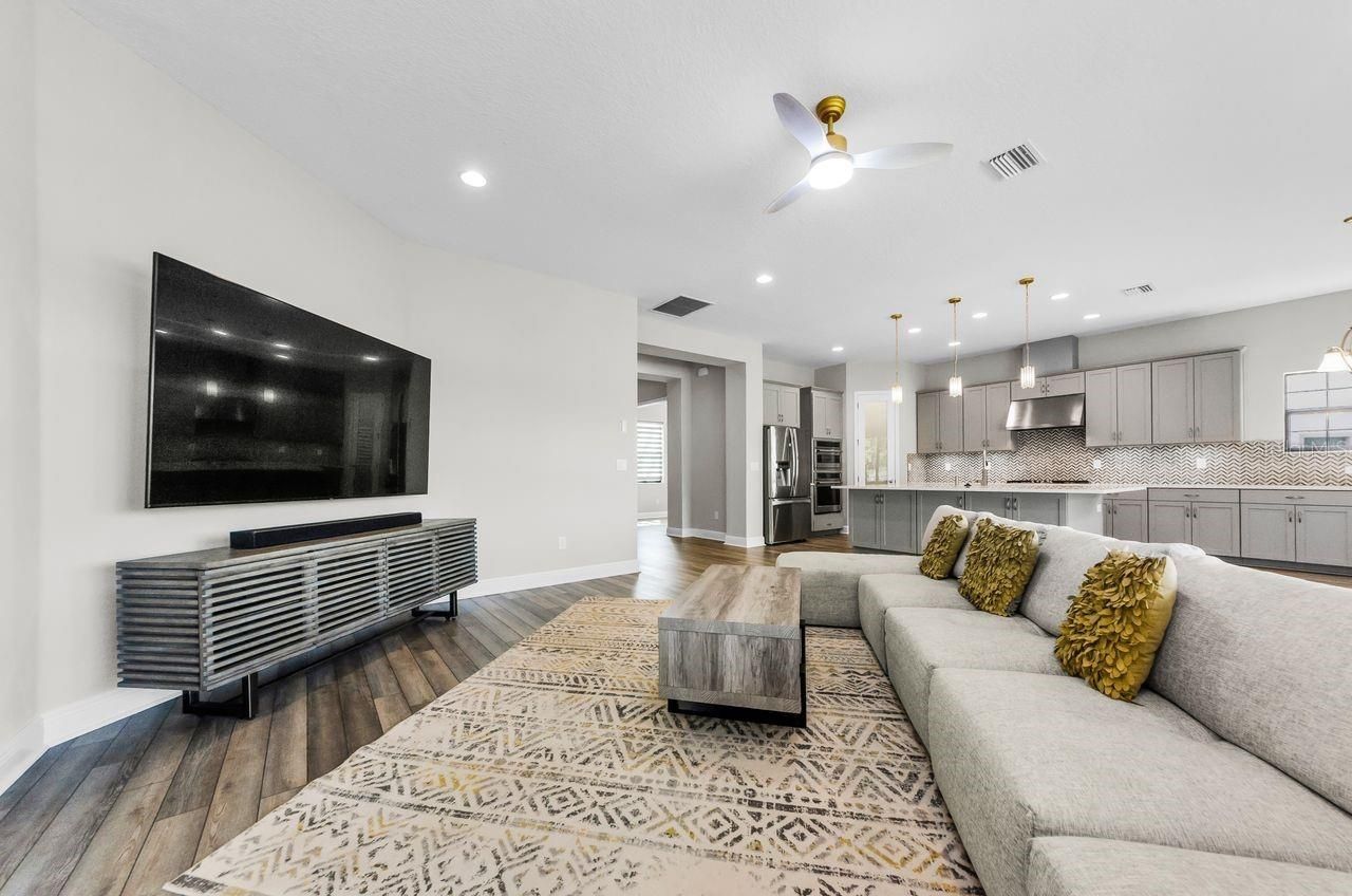 291 Mossy River Court, Brandon, FL 33511 Photo