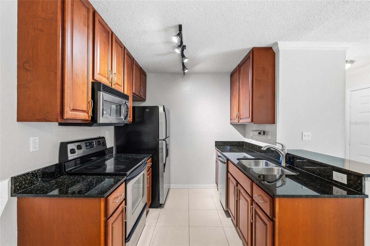 10263 Gandy Boulevard N, Unit 213, Saint Petersburg, FL 33702 Photo