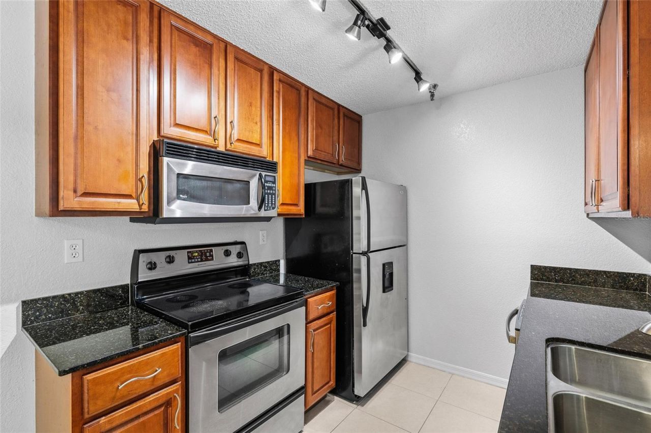 10263 Gandy Boulevard N, Unit 213, Saint Petersburg, FL 33702 Photo
