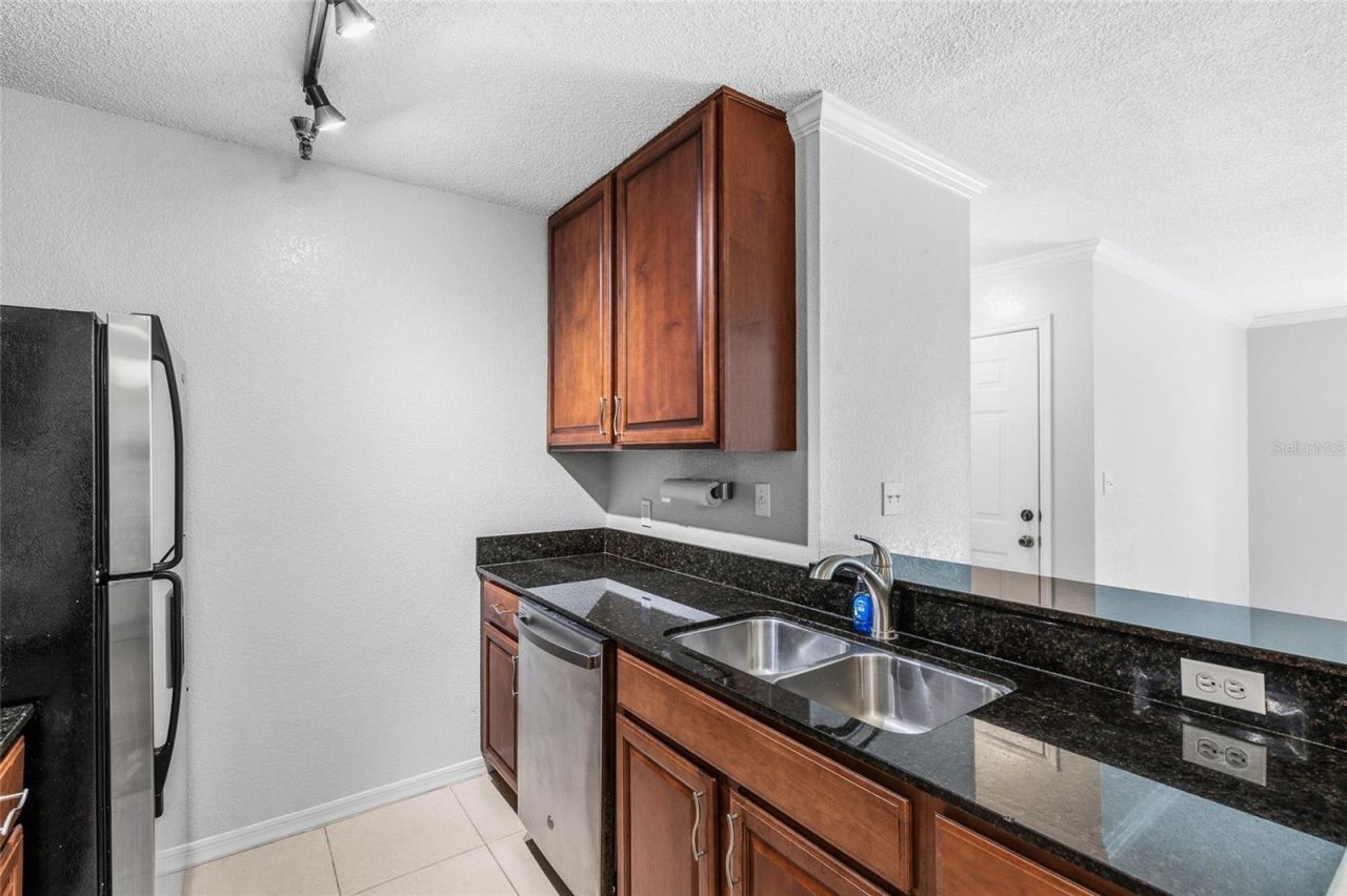 10263 Gandy Boulevard N, Unit 213, Saint Petersburg, FL 33702 Photo