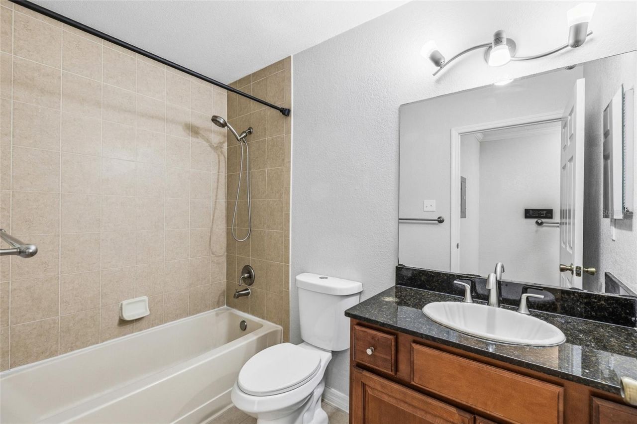 10263 Gandy Boulevard N, Unit 213, Saint Petersburg, FL 33702 Photo