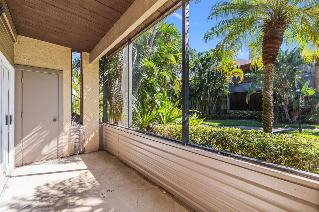 10263 Gandy Boulevard N, Unit 213, Saint Petersburg, FL 33702 Photo