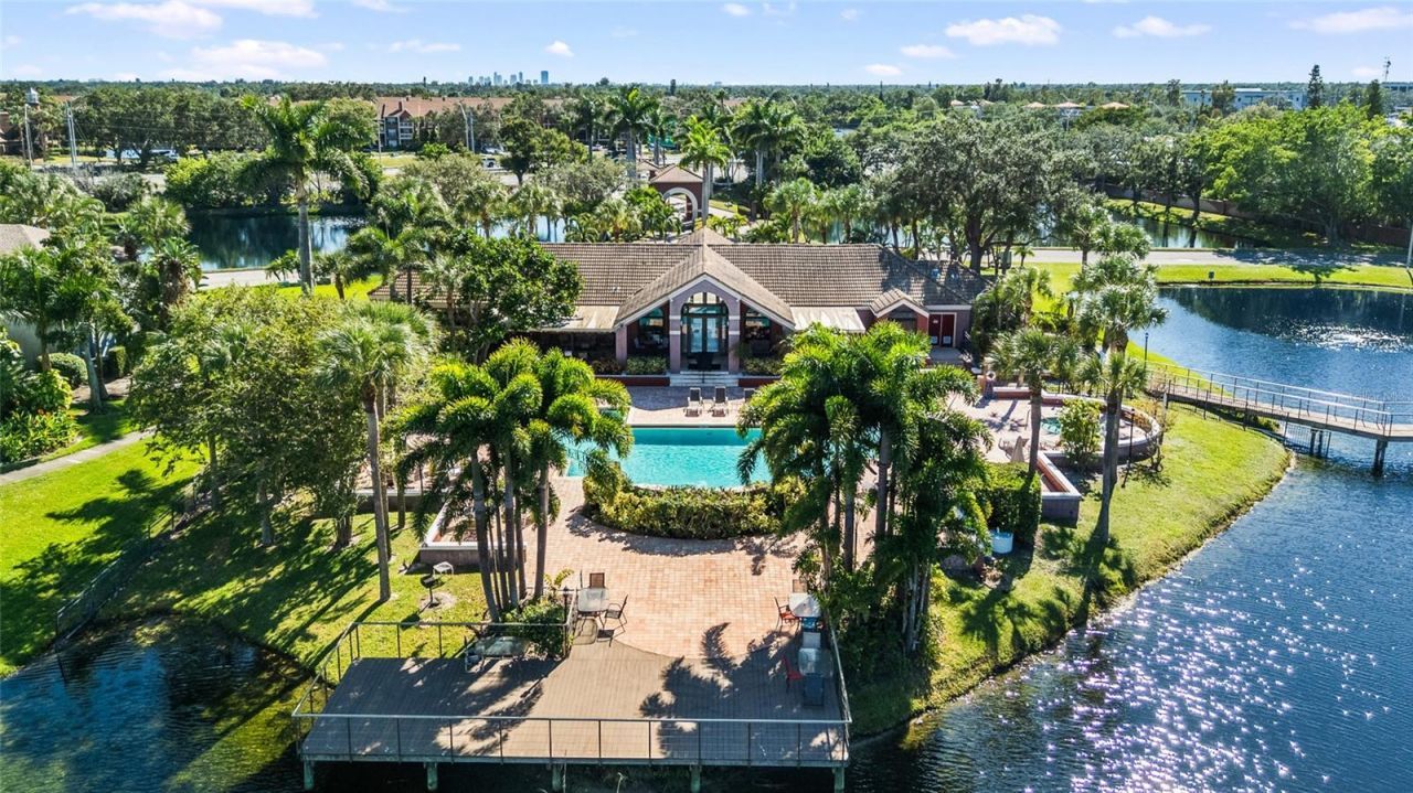 10263 Gandy Boulevard N, Unit 213, Saint Petersburg, FL 33702 Photo