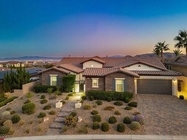 228 Basque Coast Street, Las Vegas, NV 89138