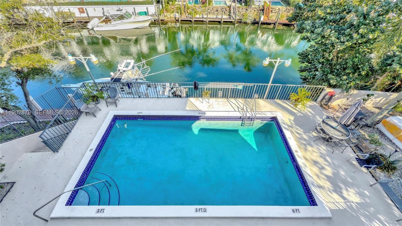 5201 Orduna Dr., Unit 15, Coral Gables, FL 33146 Photo