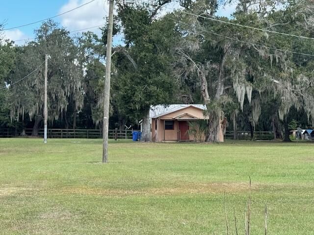 2806 E 60 Hwy A Highway, Plant City, FL 33567 Photo