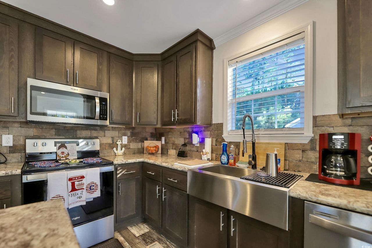 3031 Thoroughfare Ct Photo 11