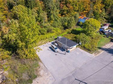 Main Street N, Hinckley, NY 13352
