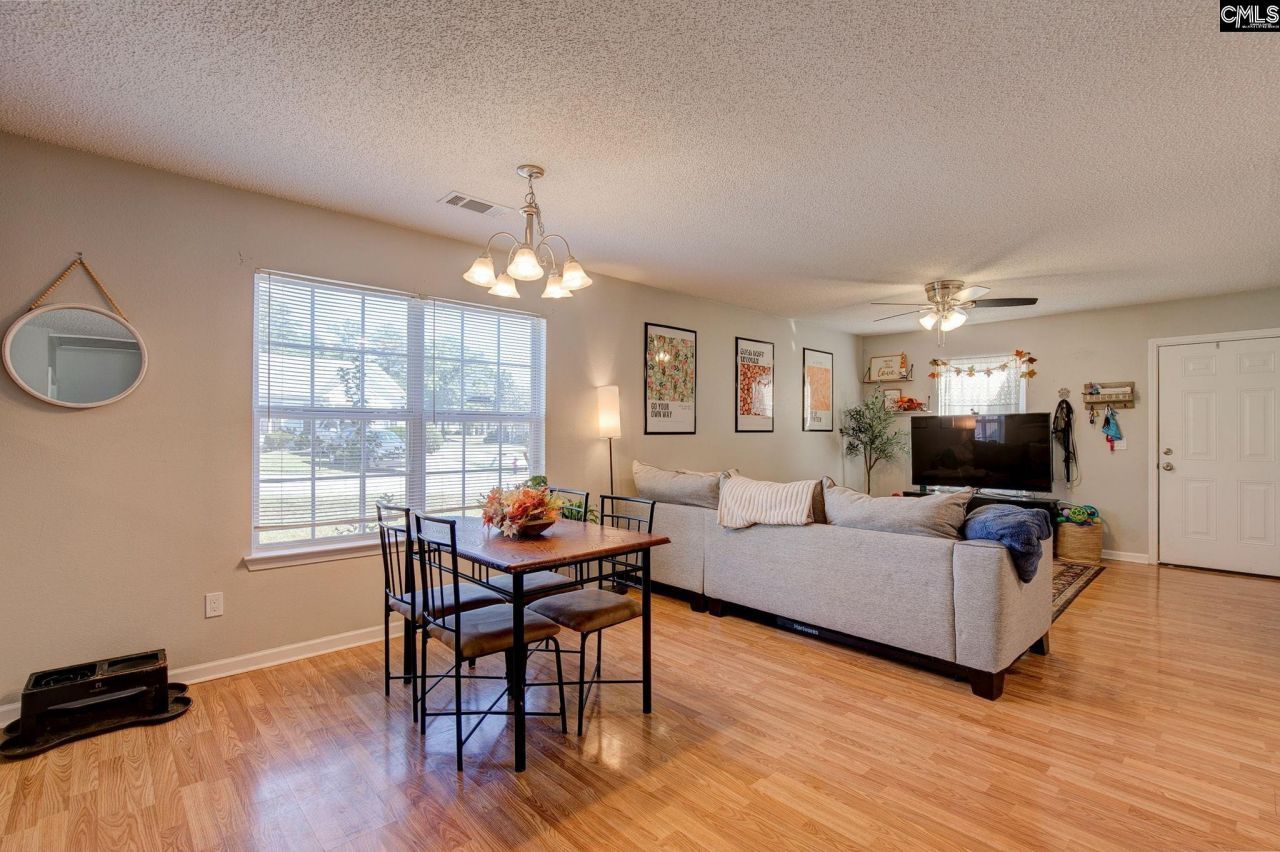 322 Windsor Brook Road Photo 7