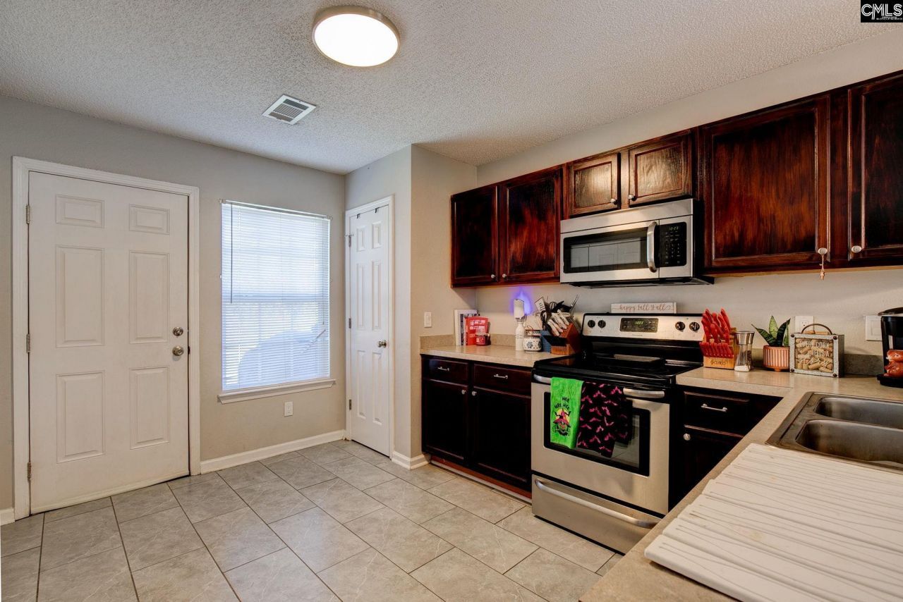 322 Windsor Brook Road Photo 9