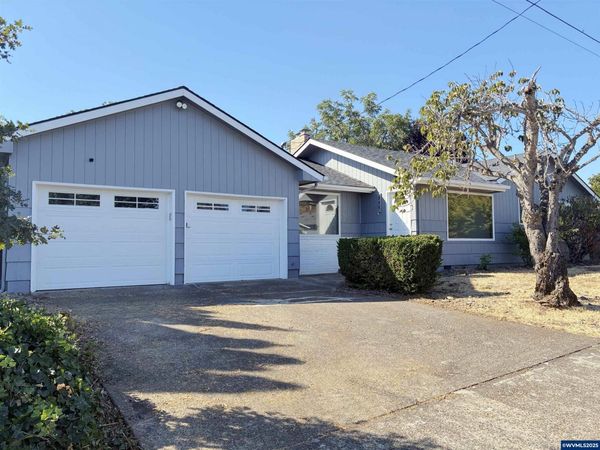 555 West Hills Wy NW, Salem, OR 97304