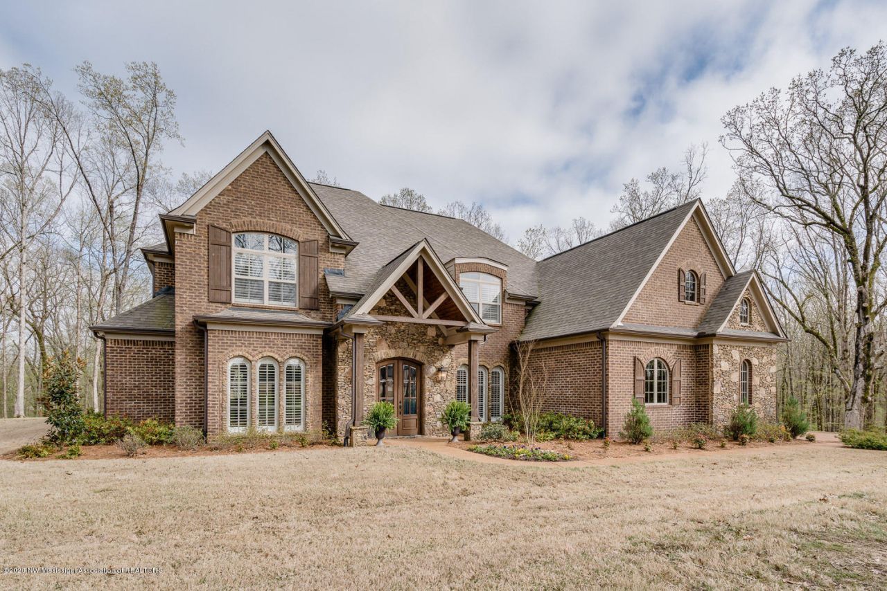 3580 Iron Bridge Road Olive Branch, MS 38654