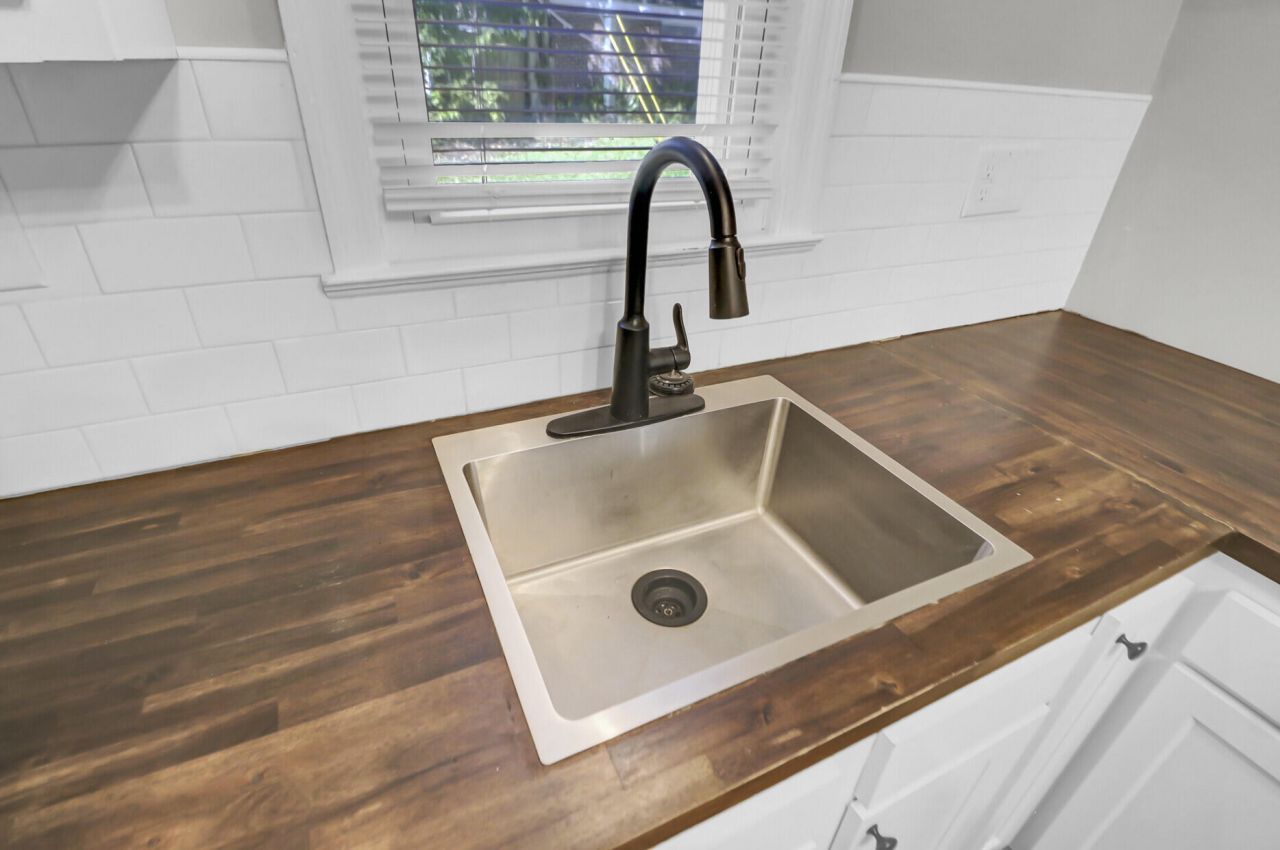 2021 Fremont Street Photo 13