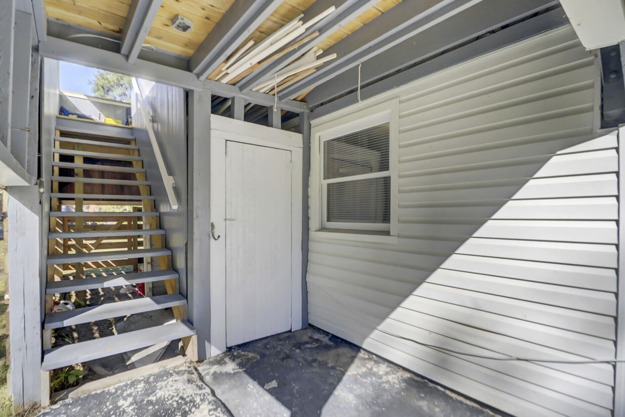 2021 Fremont Street Photo 19