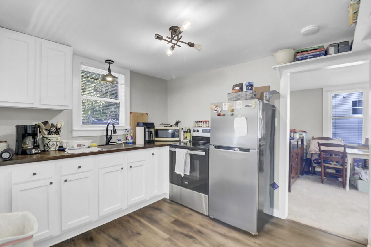 2021 Fremont Street Photo 24