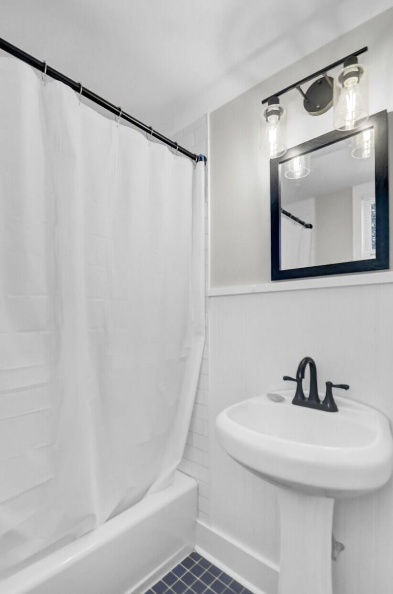 2021 Fremont Street Photo 29