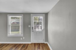 2021 Fremont Street photo 4