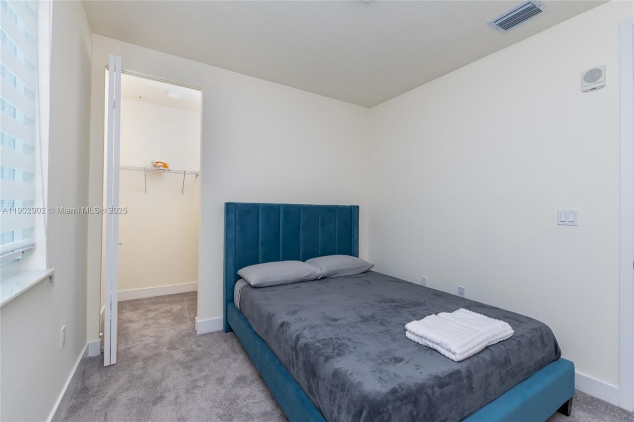 6416 NW 102nd Ct, Unit 302, Doral, FL 33178 Photo