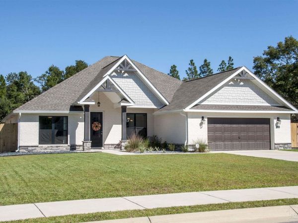 6489 Gentle Rain Dr, Milton, FL 32570