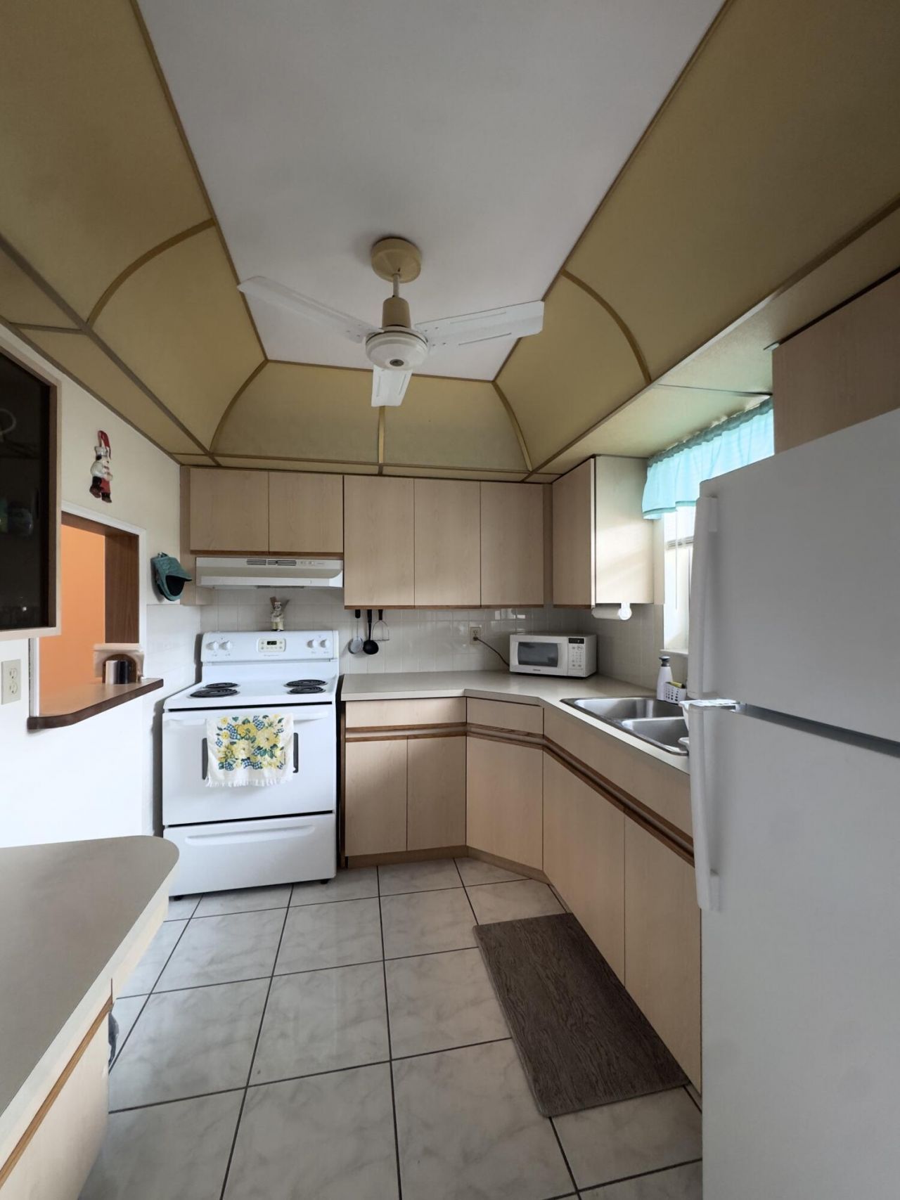 701 Lori Drive, Unit 202, Palm Springs, FL 33461 Photo