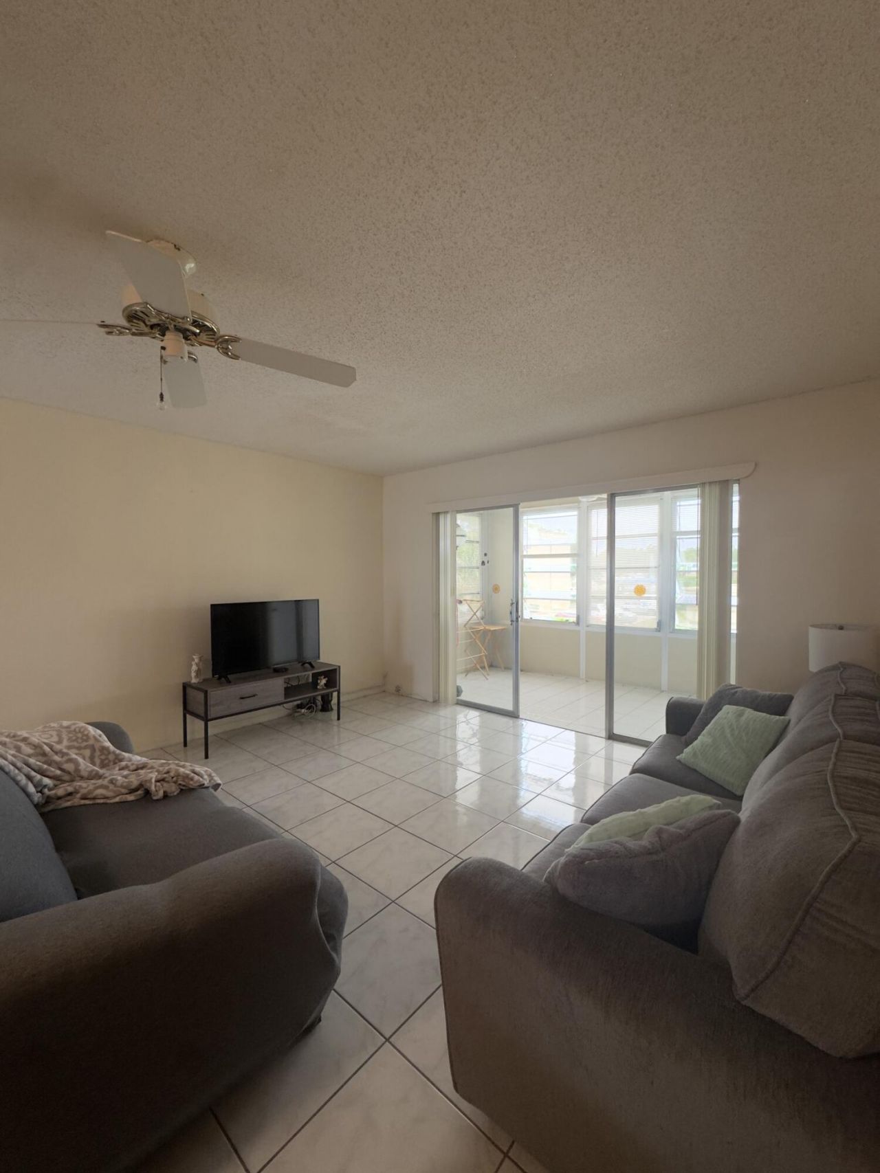 701 Lori Drive, Unit 202, Palm Springs, FL 33461 Photo