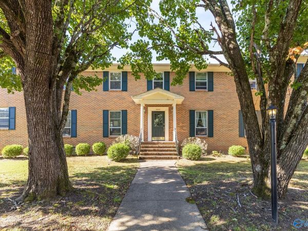 8203 Willowbrook Circle SE, Unit C, Huntsville, AL 35802