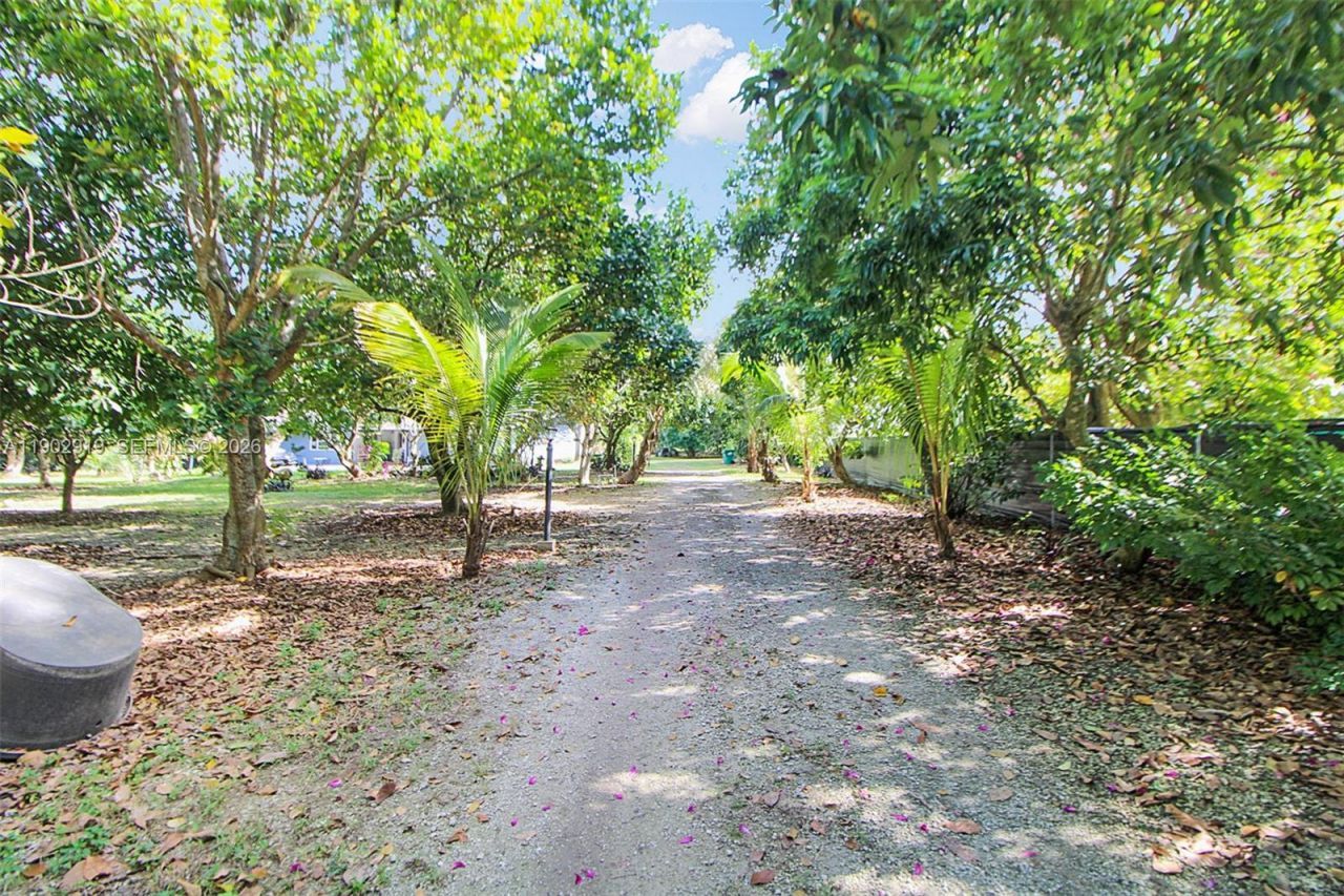 37225 SW 214th Ave, Homestead, FL 33034 Photo