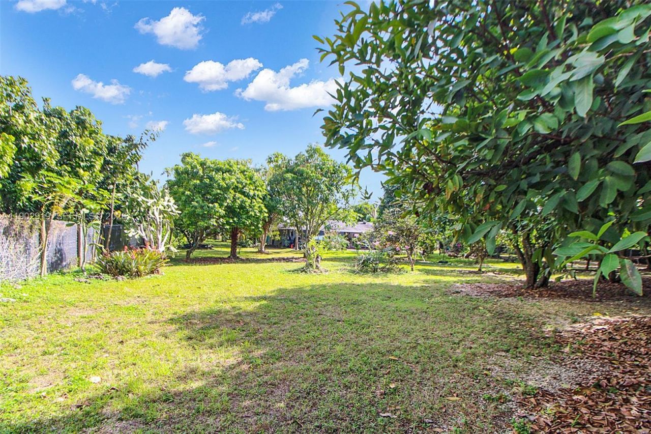 37225 SW 214th Ave, Homestead, FL 33034 Photo