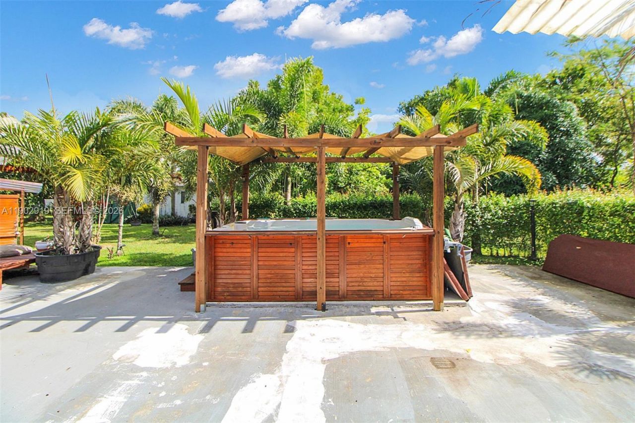 37225 SW 214th Ave, Homestead, FL 33034 Photo