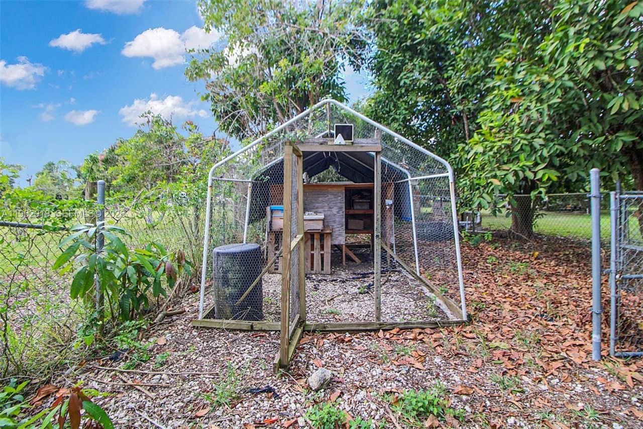 37225 SW 214th Ave, Homestead, FL 33034 Photo