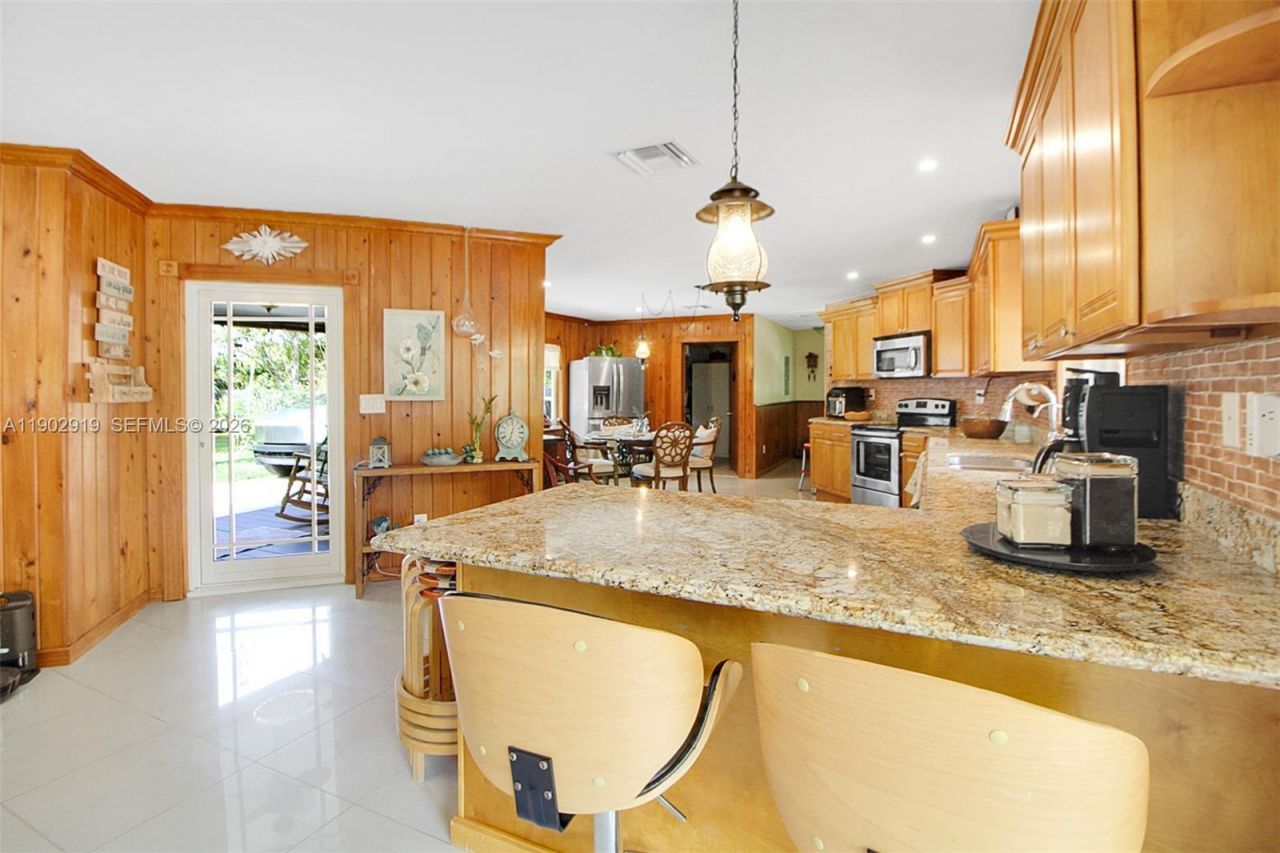 37225 SW 214th Ave, Homestead, FL 33034 Photo