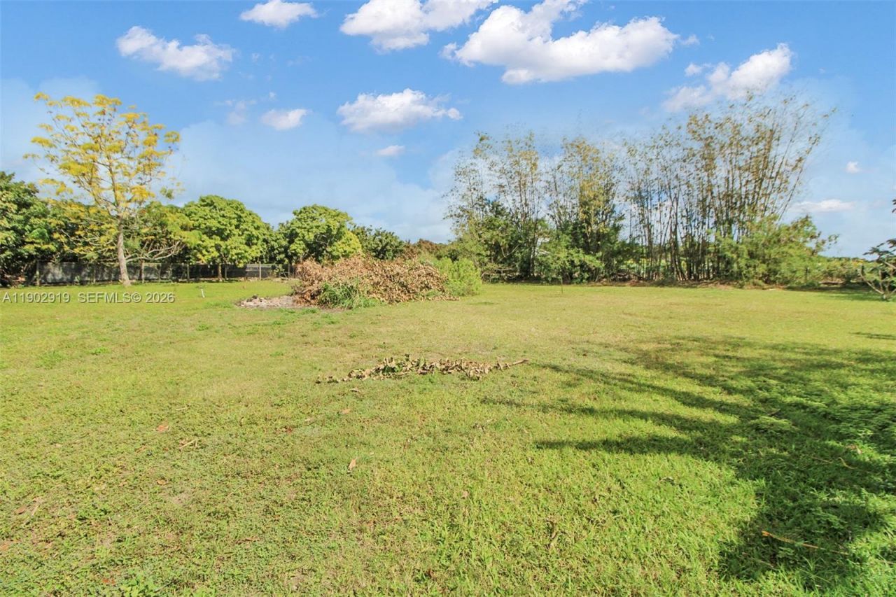 37225 SW 214th Ave, Homestead, FL 33034 Photo