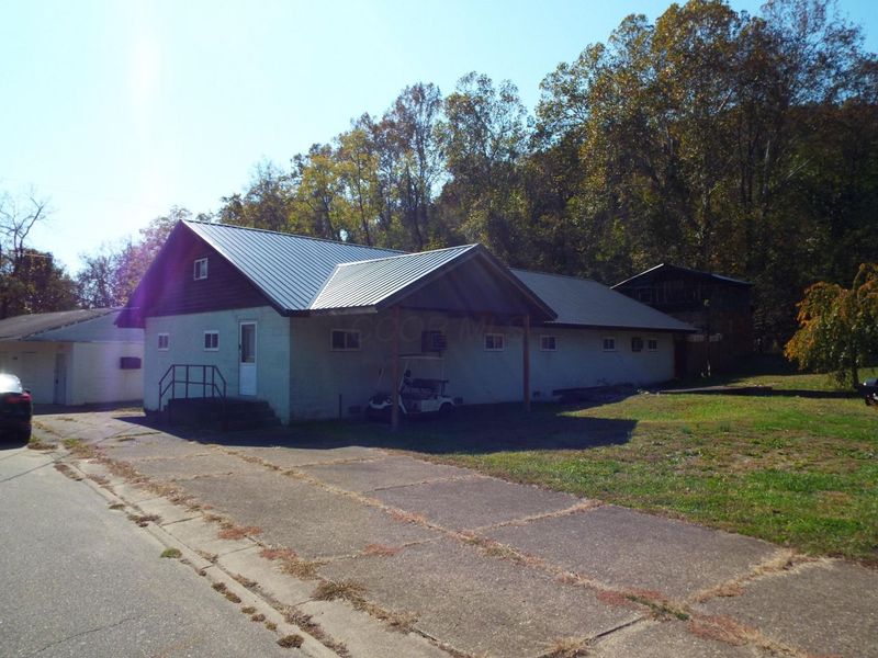 17795 N Akron Avenue, Buchtel, OH 45716 Photo 2