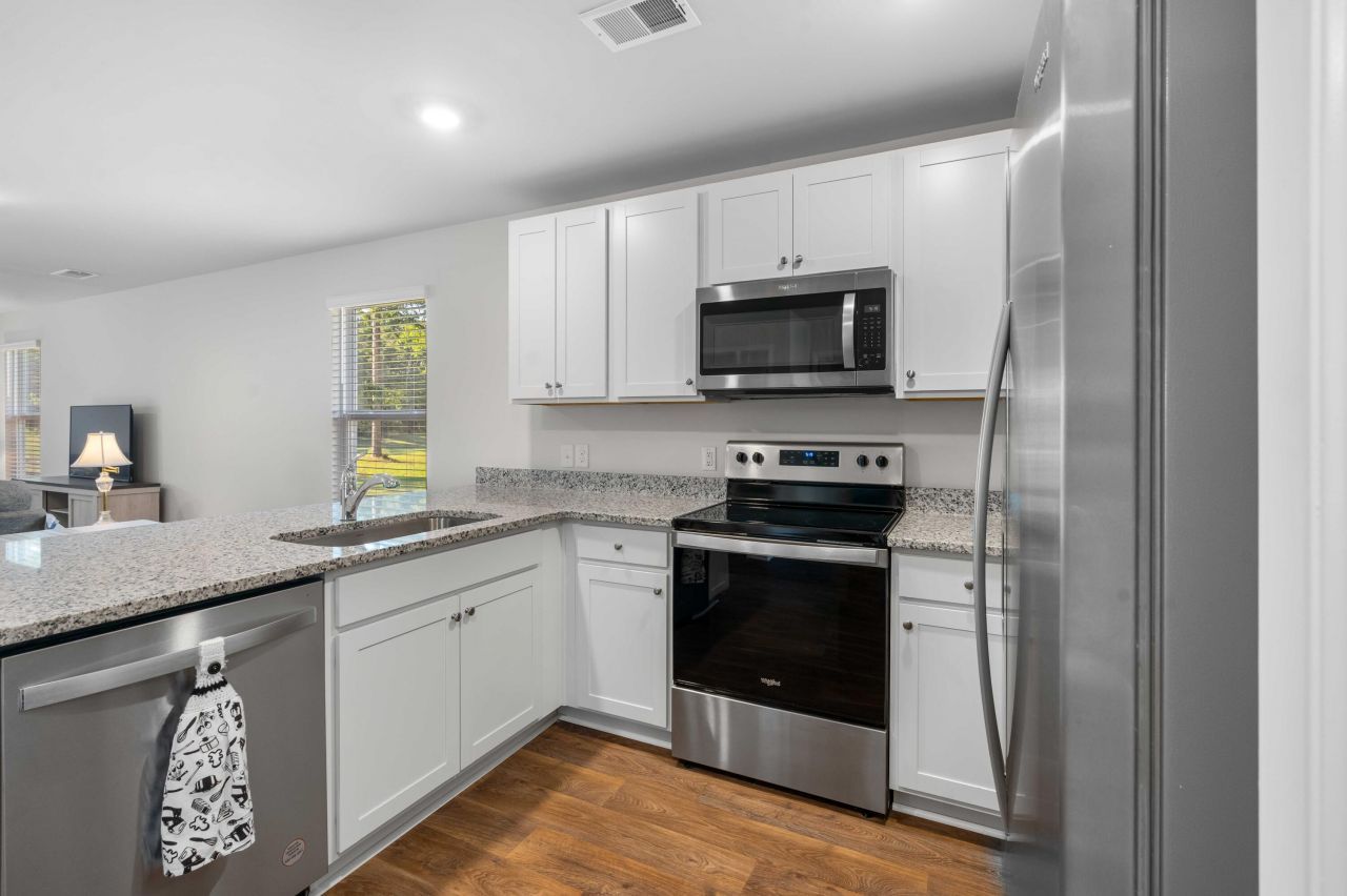 126 Congaree Court Photo 9