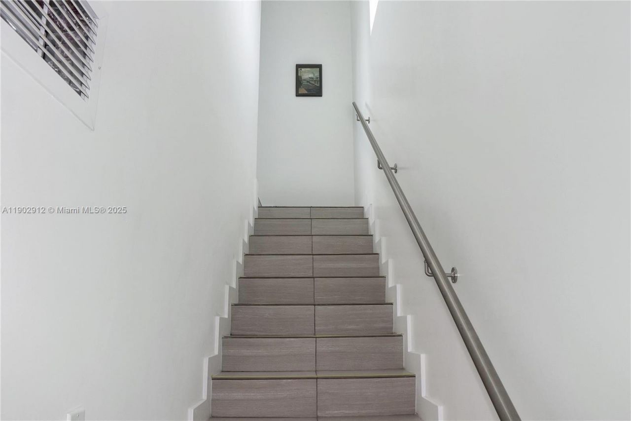 94825 Overseas Hwy, Unit 172, Key Largo, FL 33037 Photo