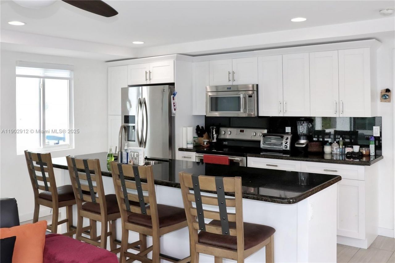 94825 Overseas Hwy, Unit 172, Key Largo, FL 33037 Photo