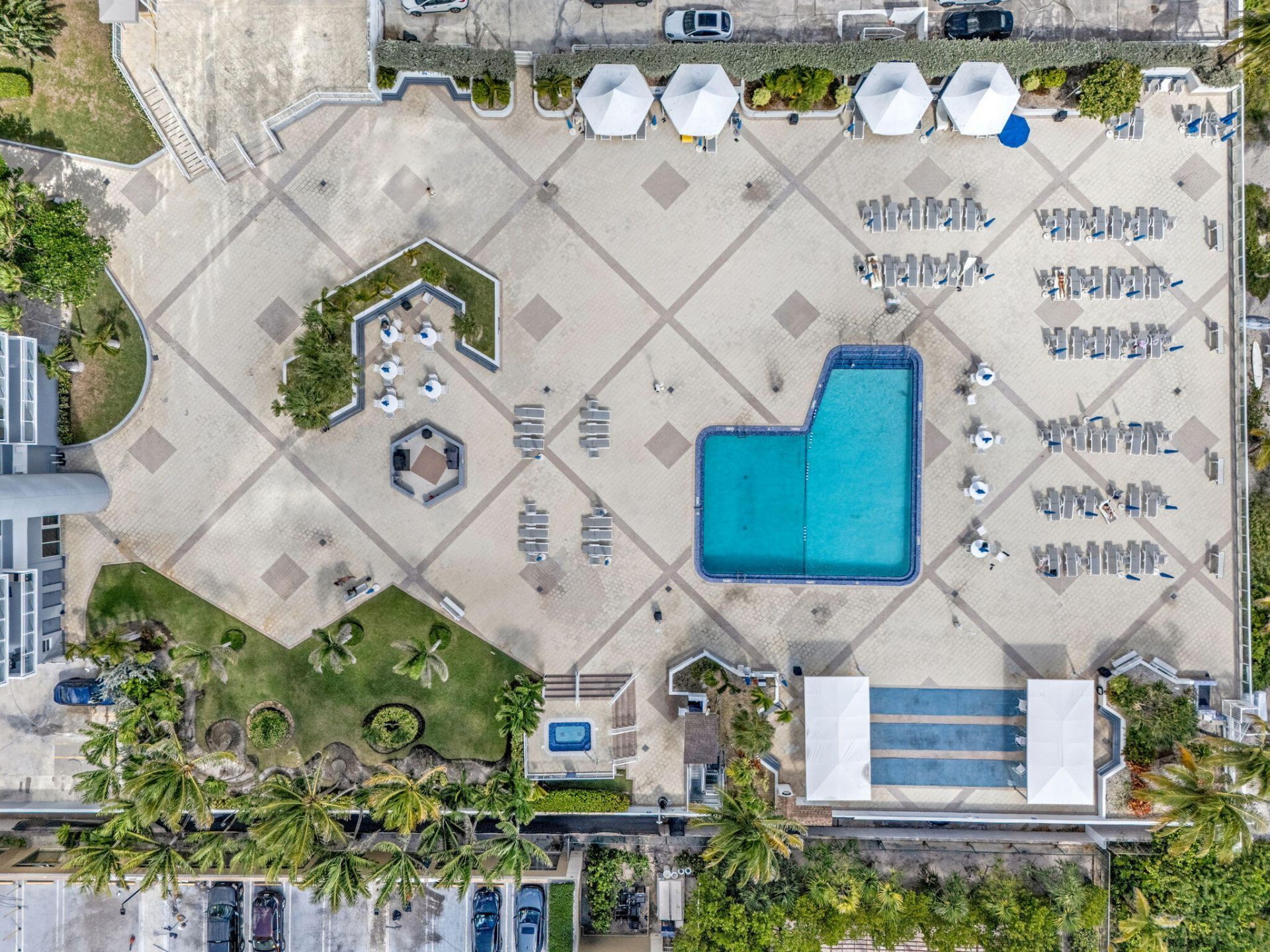 2030 S Ocean Drive, Unit 414, Hallandale Beach, FL 33009 Photo